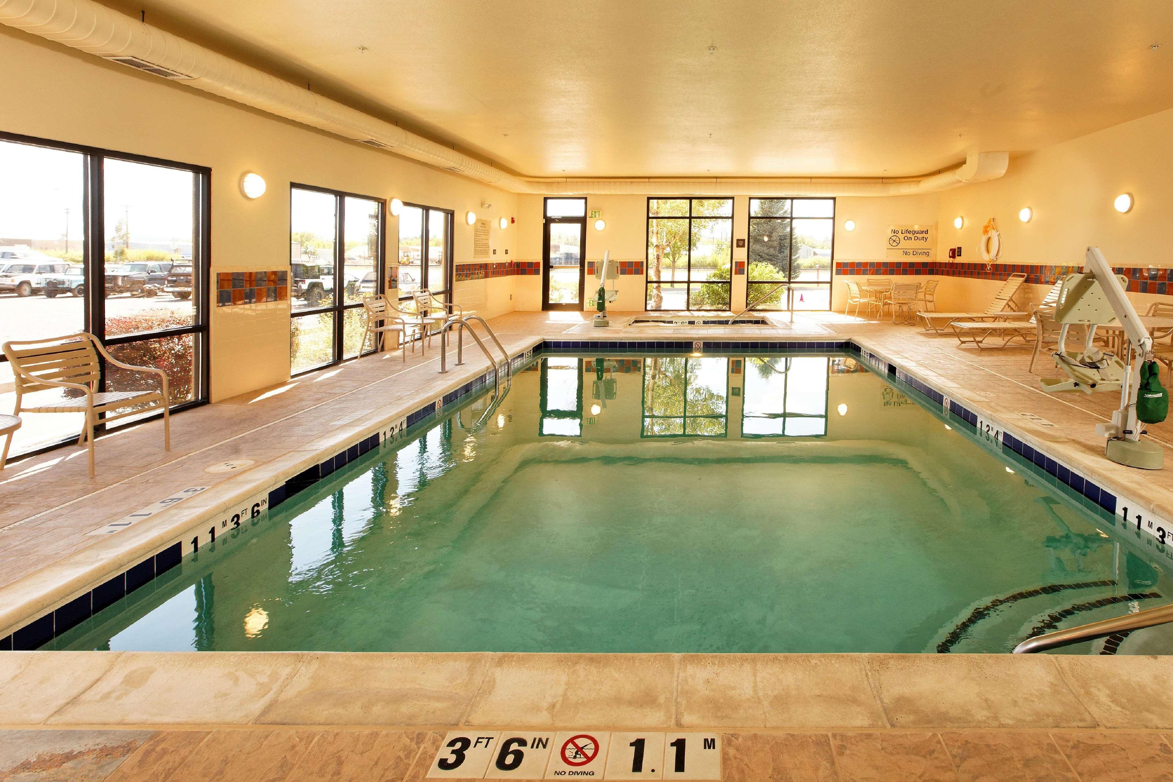 Hampton Inn By Hilton Montrose Zewnętrze zdjęcie