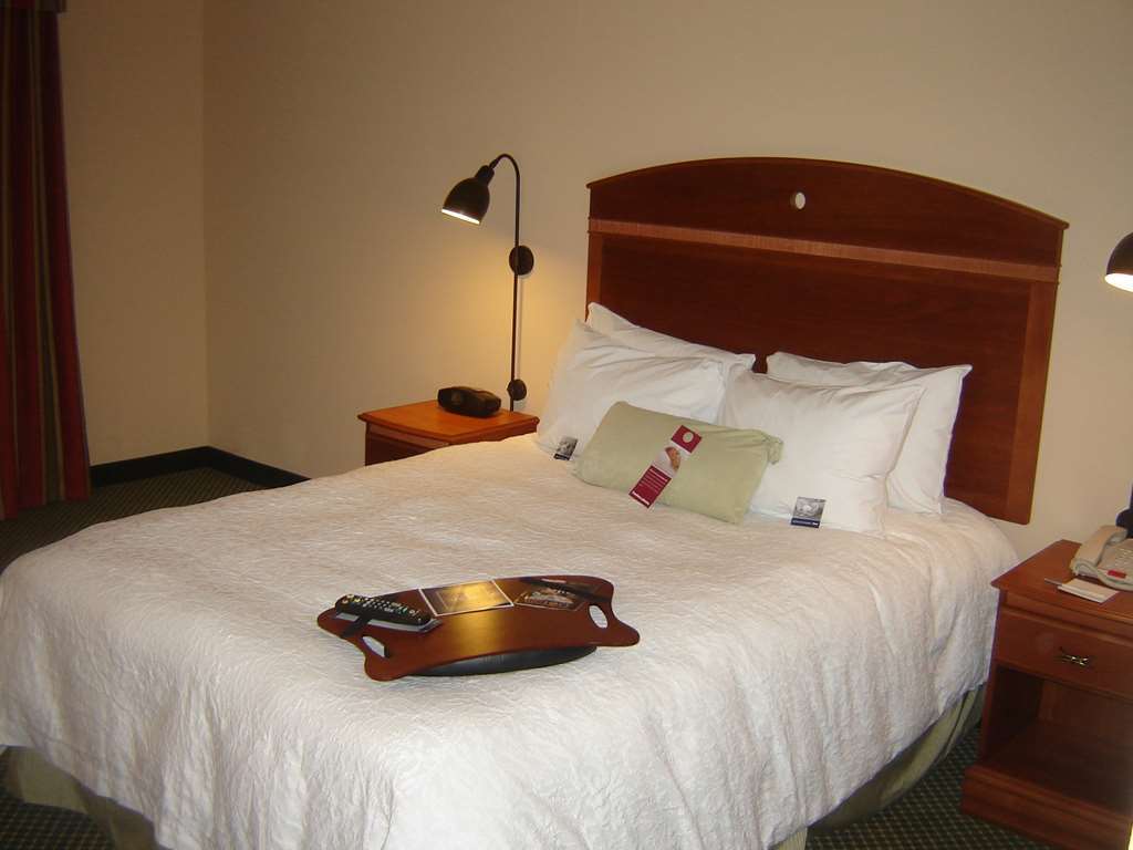Hampton Inn By Hilton Montrose Pokój zdjęcie